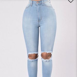 Fashionova Light Skinny Rip Jeans